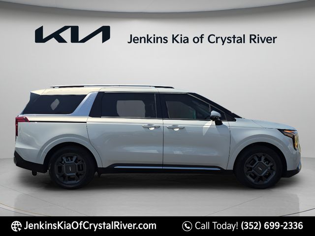 2025 Kia Carnival SX - Photo 2