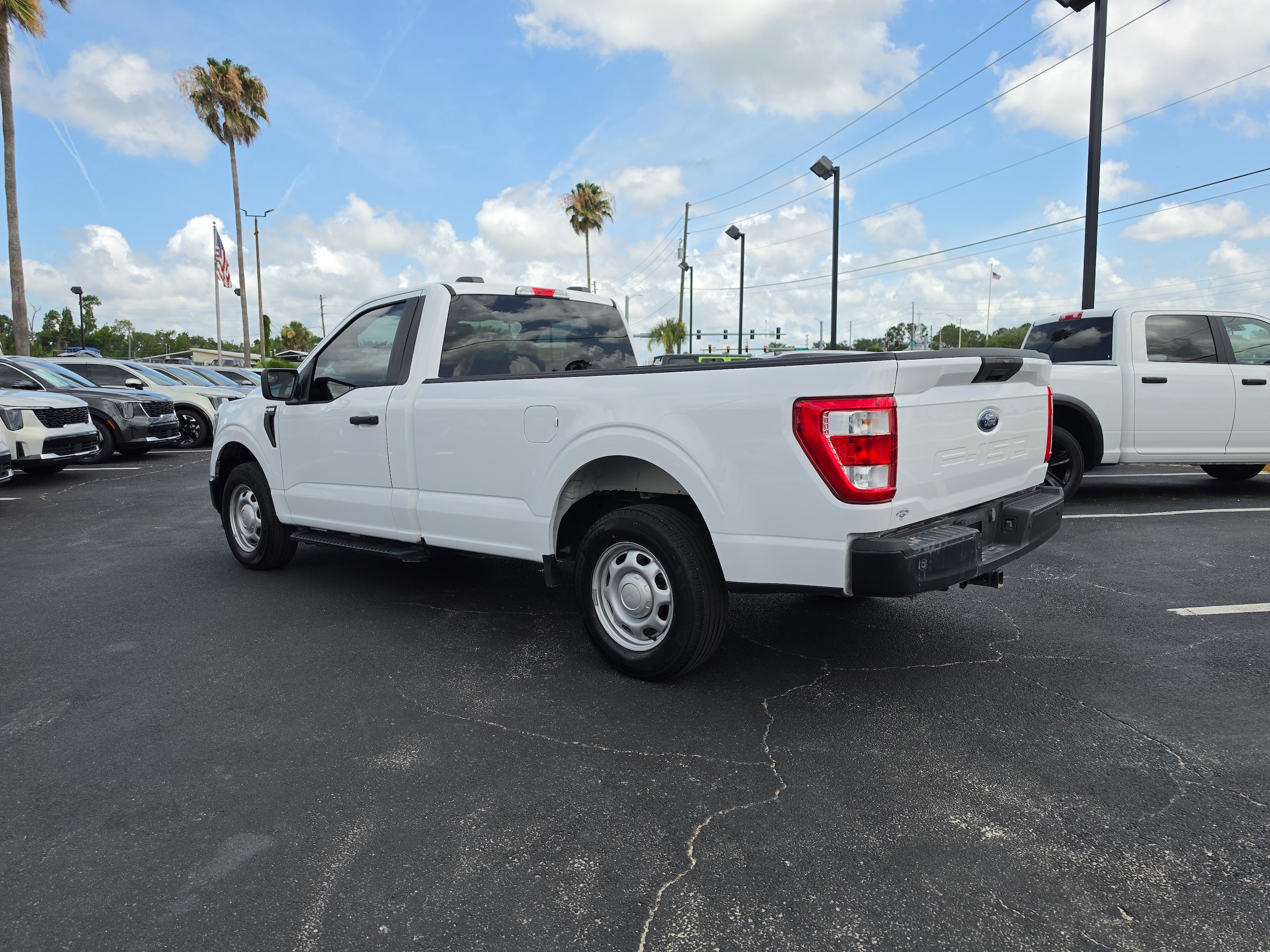 2023 Ford F-150 XL - Photo 11