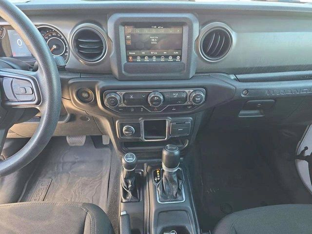 2022 Jeep Wrangler Willys Sport - Photo 22
