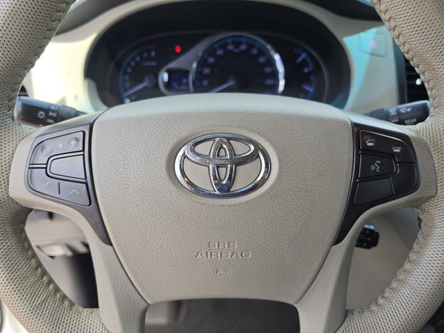 2011 Toyota Sienna XLE - Photo 42
