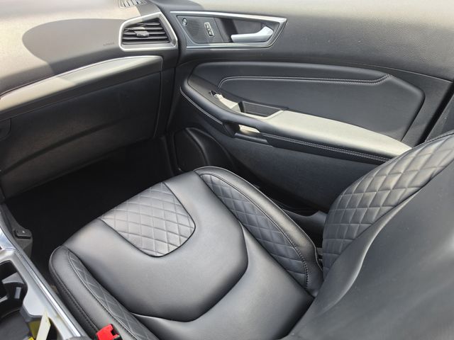 2024 Ford Edge Titanium - Photo 27