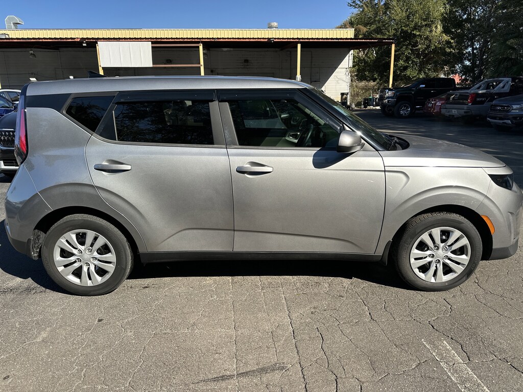 Certified 2023 Kia Soul LX Hatchback