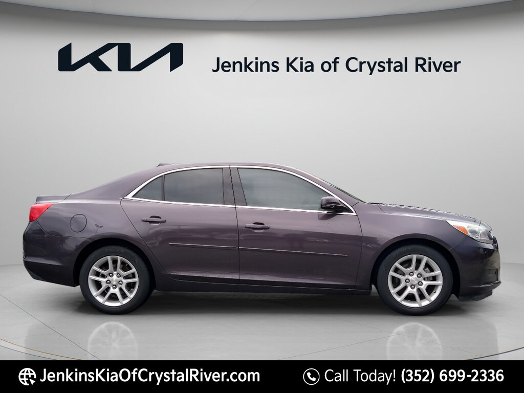 Used 2015 Chevrolet Malibu LT w/1LT Sedan