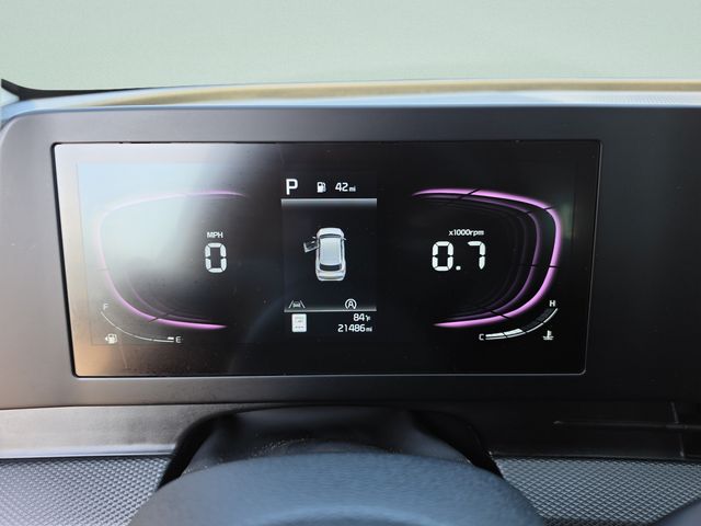 2025 Kia Sportage LX - Photo 38