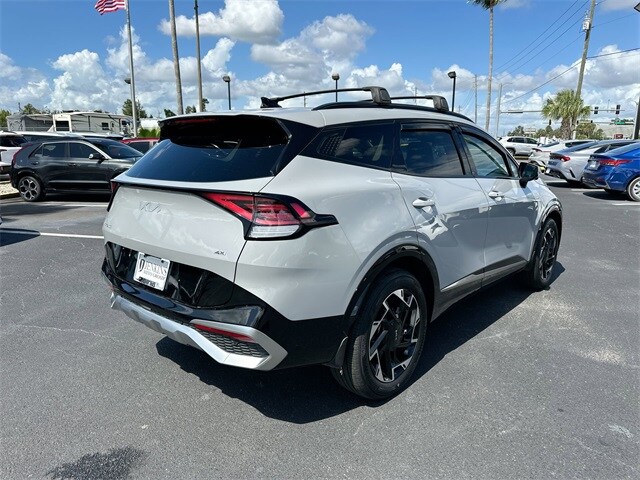 2023 Kia Sportage photo 3