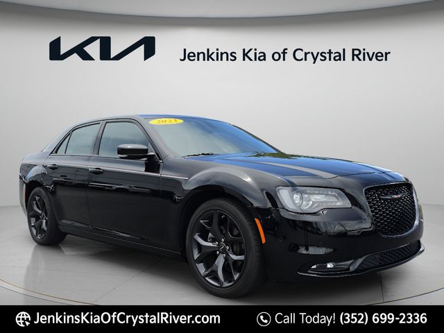 2023 Chrysler 300 S - Photo 17