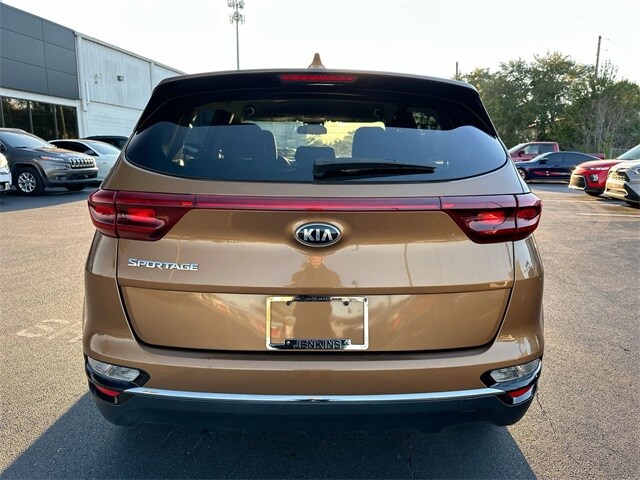 2020 Kia Sportage LX photo 2