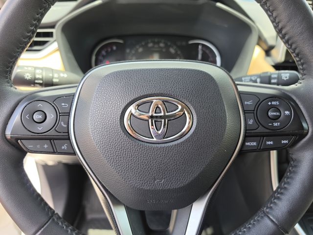 2019 Toyota RAV4 Limited - Photo 43