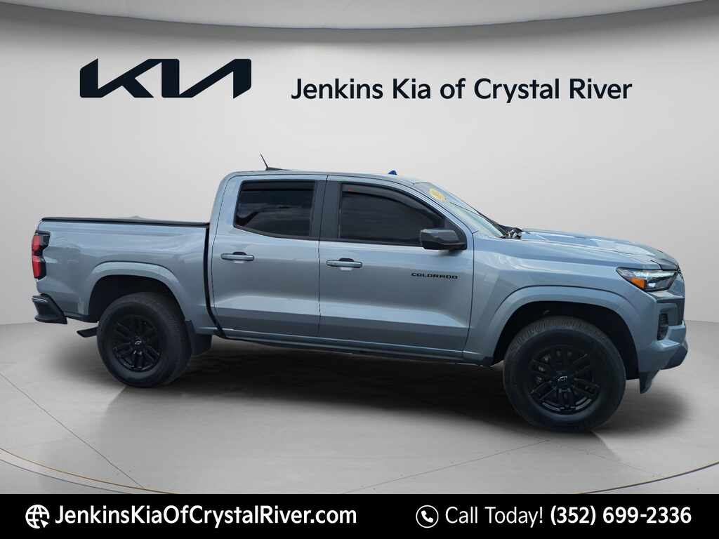 Used 2024 Chevrolet Colorado LT Truck Crew Cab