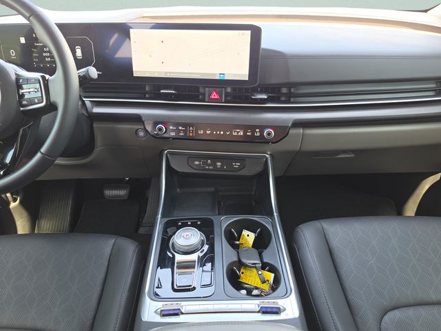 2025 Kia Carnival SX - Photo 23