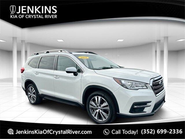 2021 Subaru Ascent Premium's photo