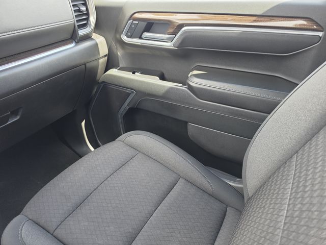 2025 Chevrolet Silverado 1500 LT - Photo 27