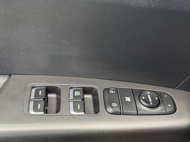 2019 Kia Sportage LX - Photo 26