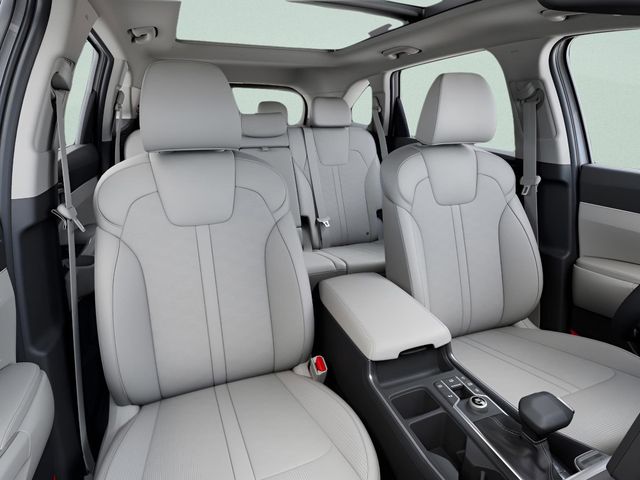 2025 Kia Sorento S - Photo 16