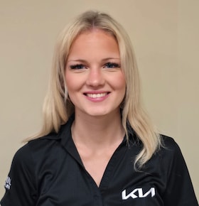 Staff member Kylie Turner from ID_6576dc84ee2a