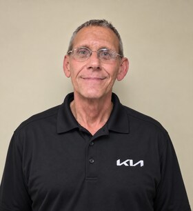 Staff member Roger Bailey from ID_6576dc84ee2a