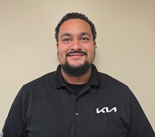 Staff member Brandon Casillas from ID_c3f1300ec1cc