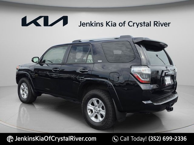 2022 Toyota 4Runner SR5 - Photo 7