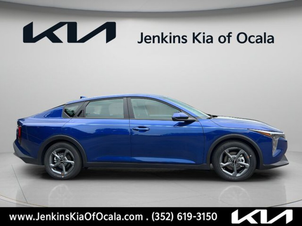 New 2026 Kia K4 LXS Sedan
