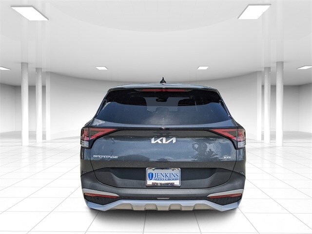 2023 Kia Sportage LX photo 4