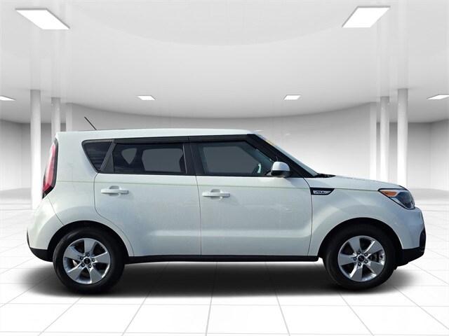 2019 Kia Soul Base photo 2