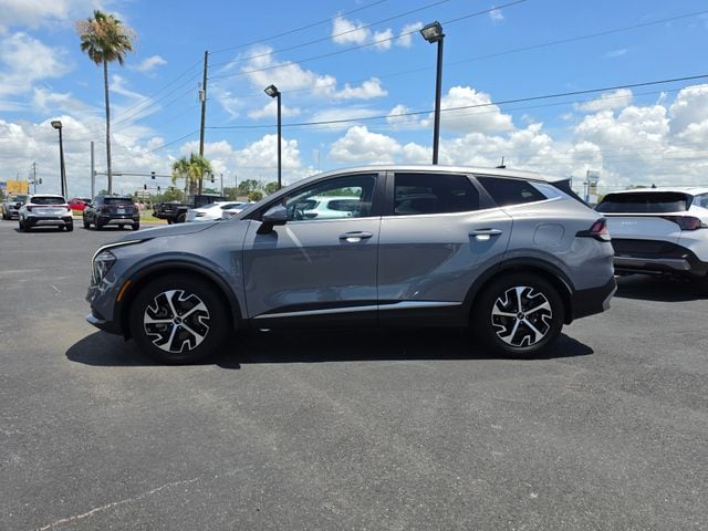 2024 Kia Sportage EX - Photo 13