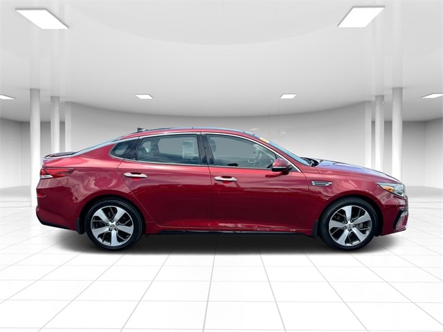Used 2019 Kia Optima S with VIN 5XXGT4L33KG372839 for sale in Crystal River, FL