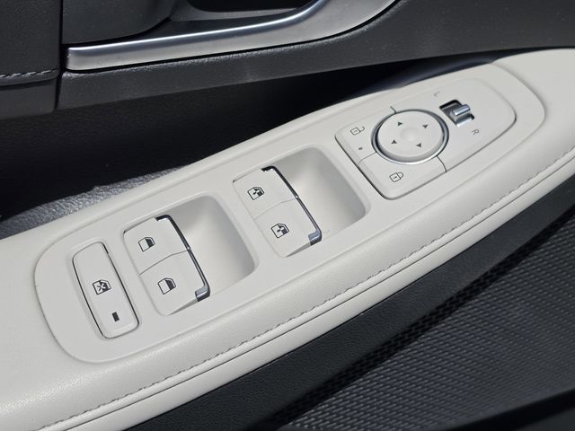 2025 Hyundai Sonata Hybrid Limited - Photo 25