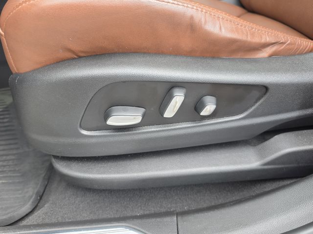 2020 Cadillac XT5 Sport - Photo 30