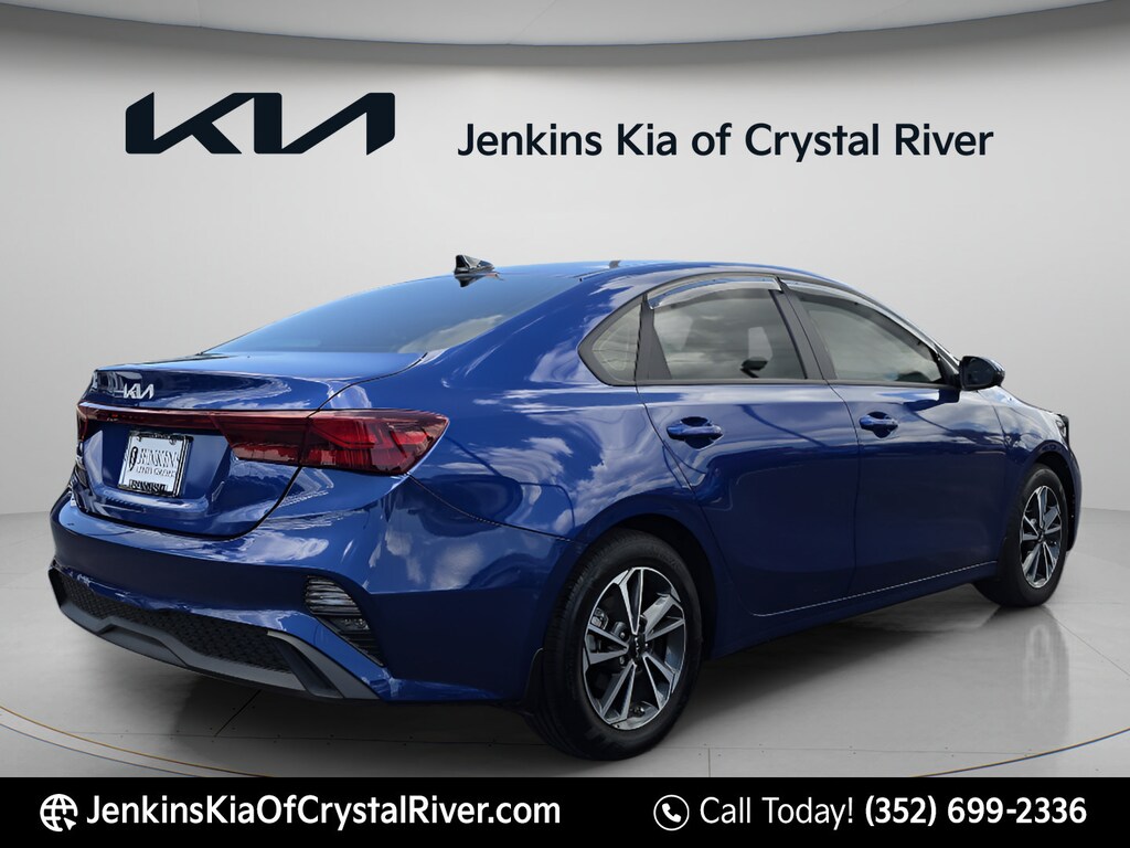 Used 2024 Kia Forte LXS Sedan