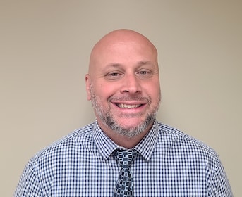 Staff member Jay Keepes from ID_a9724feaed03