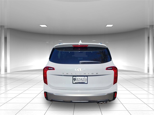2025 Kia Telluride S photo 3