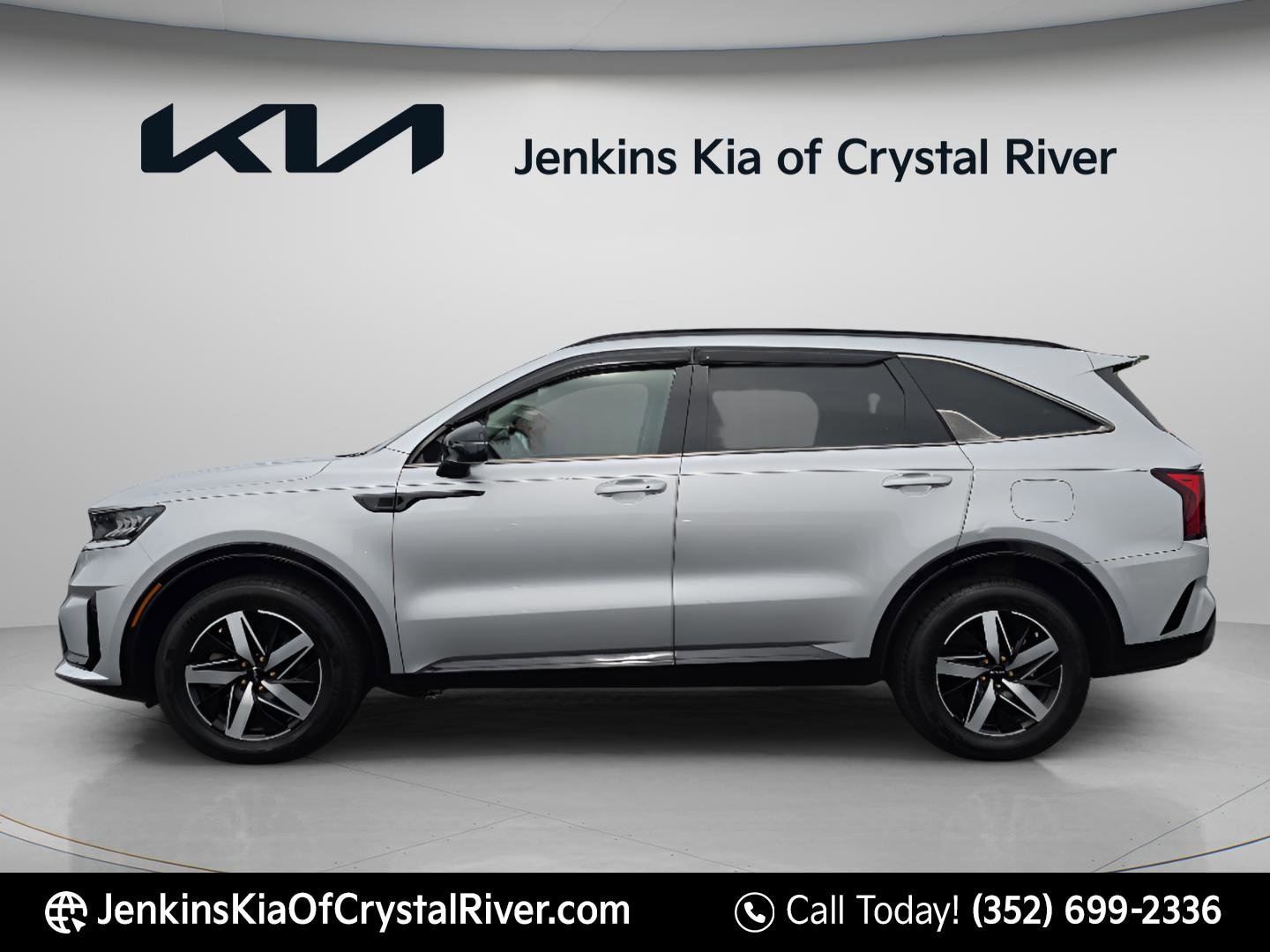 2022 Kia Sorento S - Photo 13