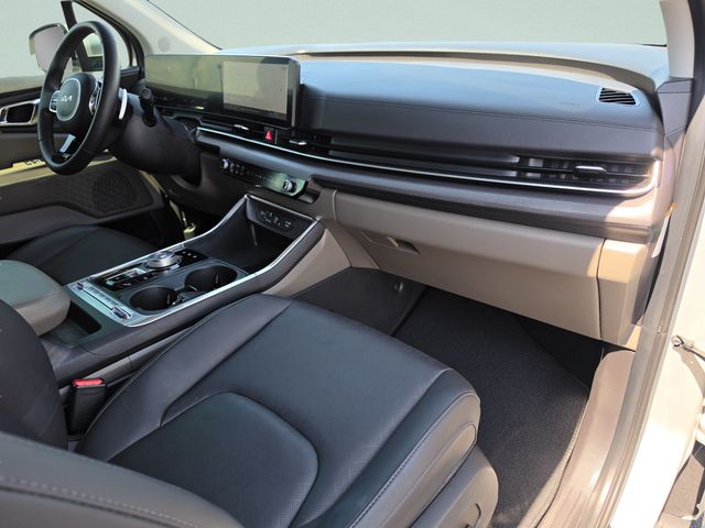 2025 Kia Carnival SX - Photo 20