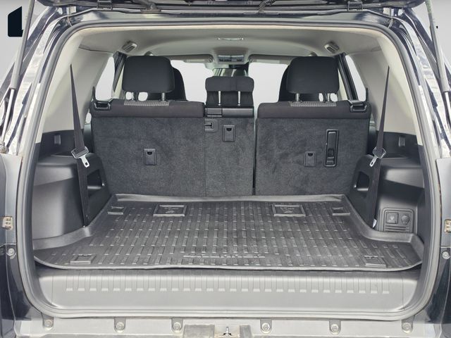 2022 Toyota 4Runner SR5 - Photo 18