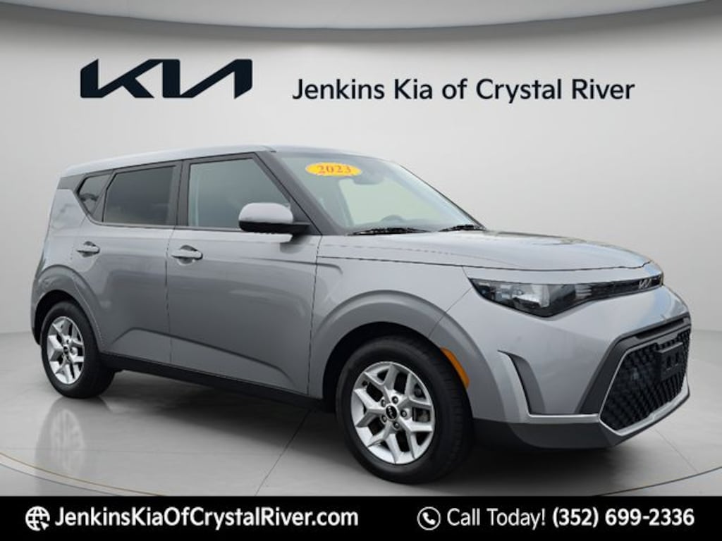 Used 2023 Kia Soul LX Hatchback