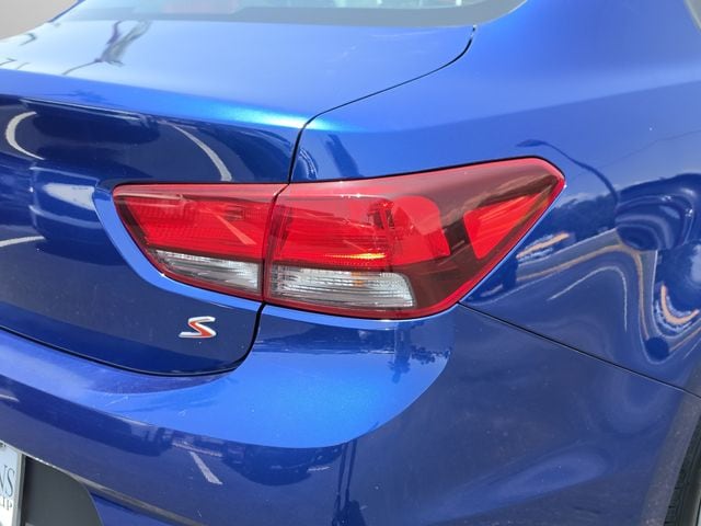 2020 Kia RIO S - Photo 19