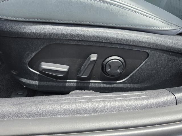 2023 Kia K5 EX - Photo 29