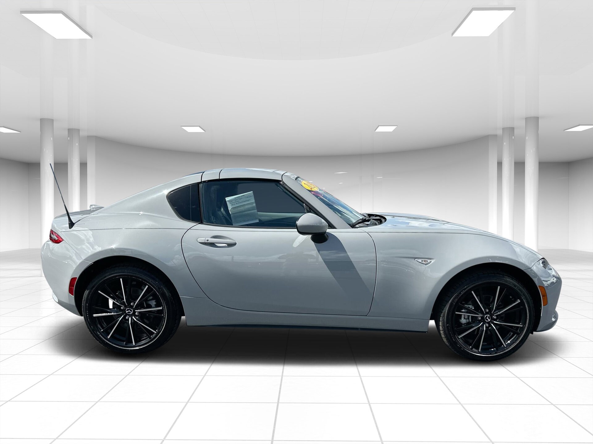 2025 Mazda MX-5 Miata Miata RF Grand Touring photo 2