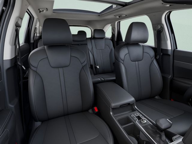 2025 Kia Sorento S - Photo 24