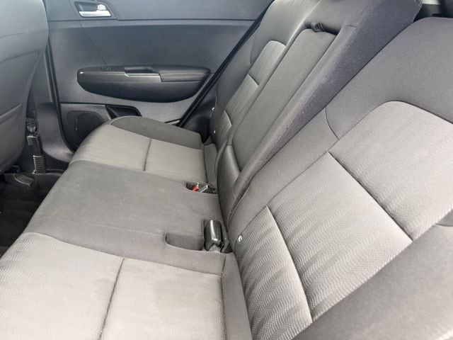2019 Kia Sportage LX - Photo 25