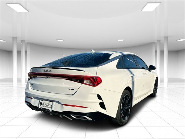2022 Kia K5 GT-Line photo 3