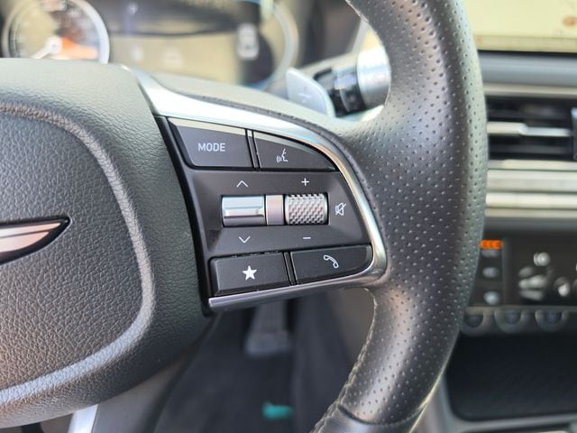 2025 GENESIS G70 Standard - Photo 38