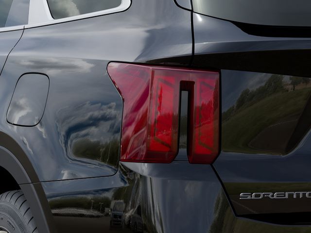 2025 Kia Sorento S - Photo 30