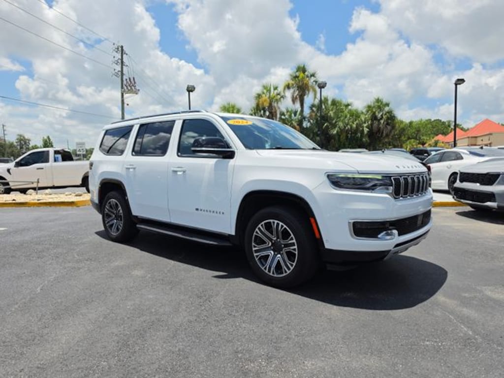 Used 2024 Jeep Wagoneer Series II SUV