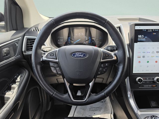 2024 Ford Edge Titanium - Photo 25