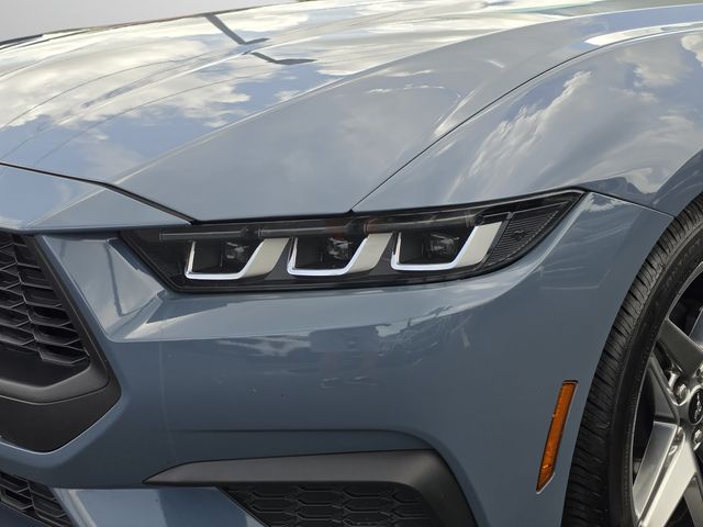 2024 Ford Mustang EcoBoost Premium - Photo 18