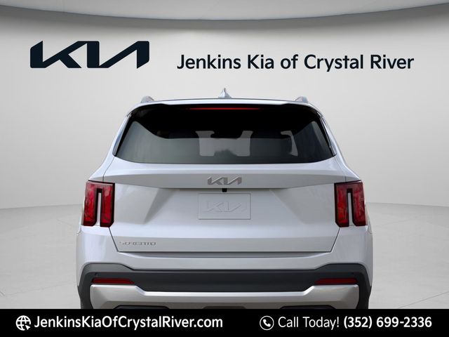 2025 Kia Sorento S - Photo 5