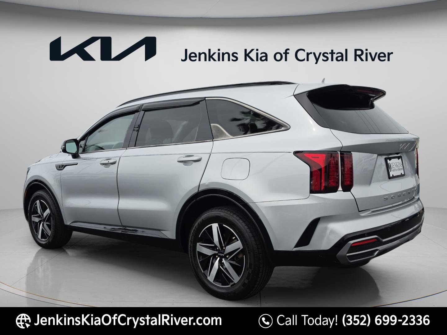 2022 Kia Sorento S - Photo 11