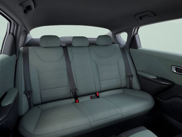 2025 Kia K4 EX - Photo 17